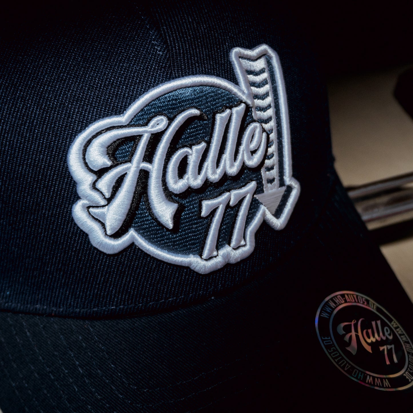 Snapback Curved Cap -Halle77- Navy